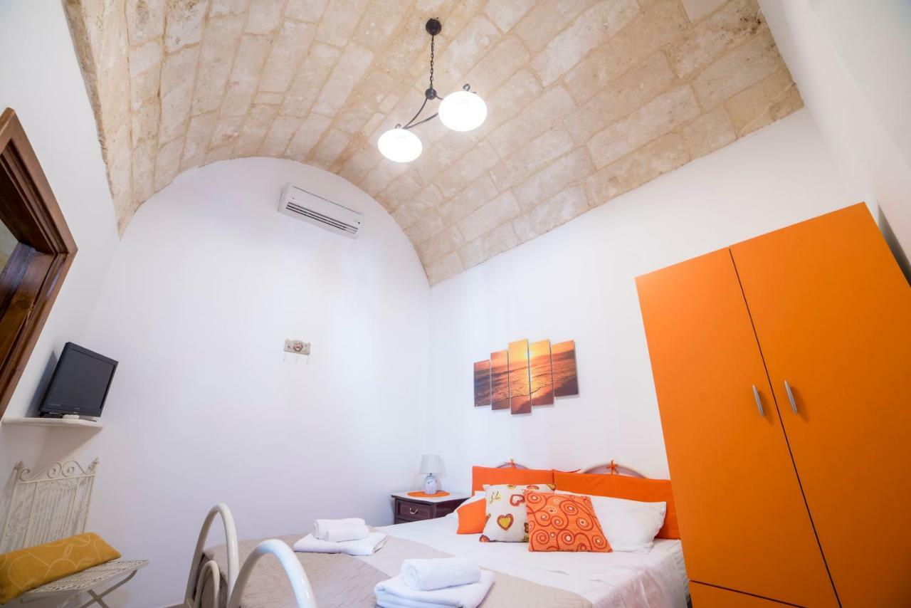 B&B La Campana Salentina กาลาโตเน ภายนอก รูปภาพ