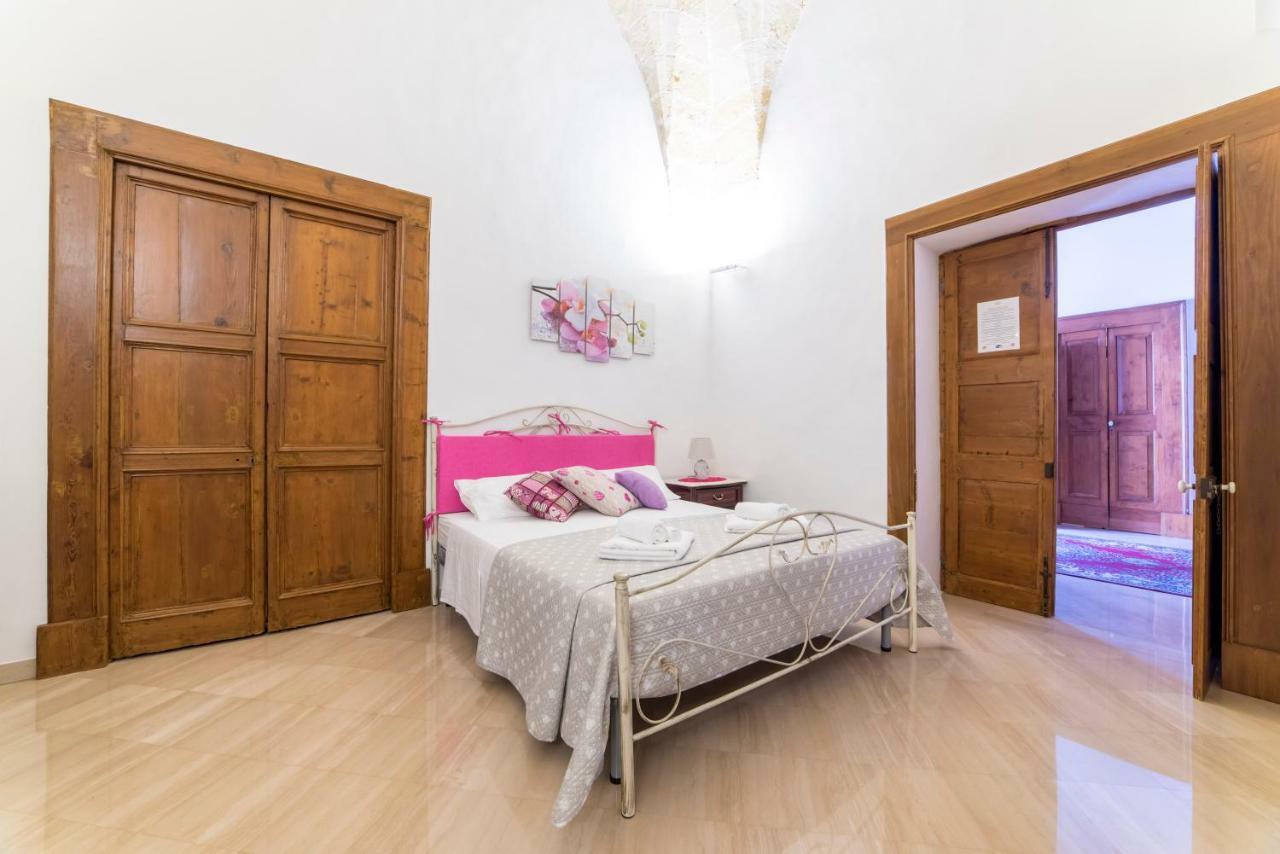 B&B La Campana Salentina กาลาโตเน ภายนอก รูปภาพ