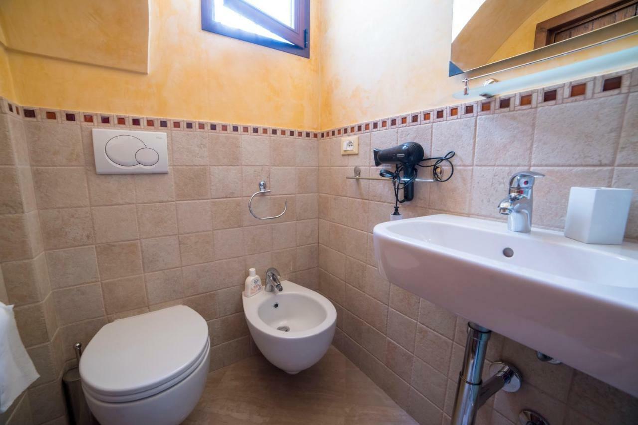B&B La Campana Salentina กาลาโตเน ภายนอก รูปภาพ